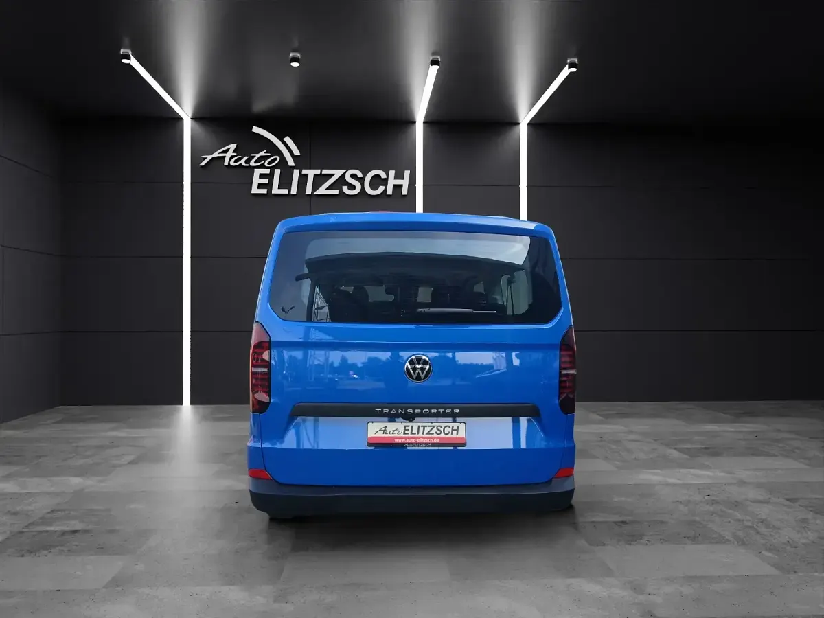 Neu VW T7 150 PS (110 kW) 2026 Mid blue metallic Van