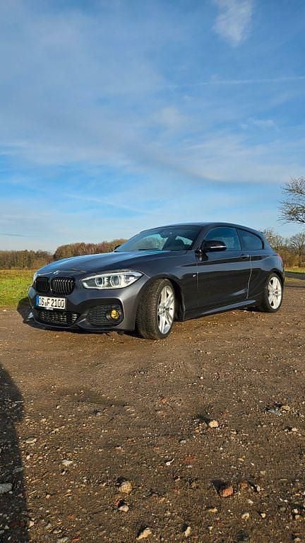 Gebraucht BMW 120 M Sport 190 PS (139 kW) 2015 Grau Kleinwagen