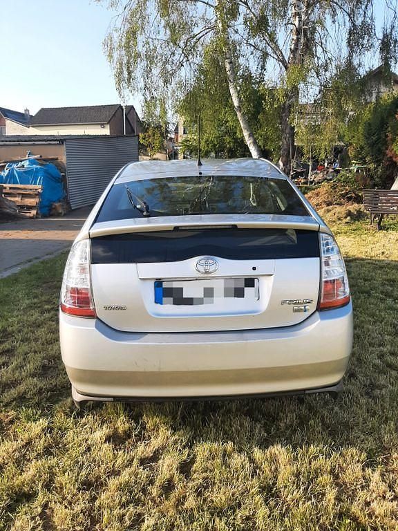Gebraucht Toyota Prius 111 PS (81 kW) 2008 Grau Kleinwagen