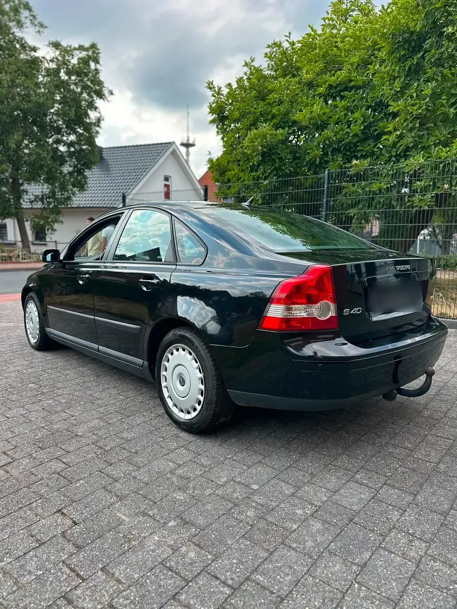 Gebraucht Volvo S40 140 PS (102 kW) 2004 Schwarz Limousine