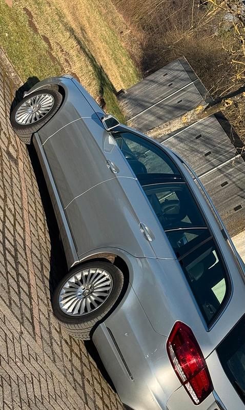 Gebraucht Mercedes 220 170 PS (125 kW) 2014 Silber Kombi