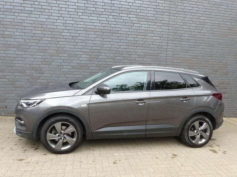 Grau Gebraucht 2021 Opel Grandland X SUV | 15.995 € (Guter Preis) - Bild 1/4