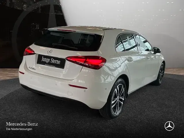 Gebraucht Mercedes A250 218 PS (160 kW) 2023