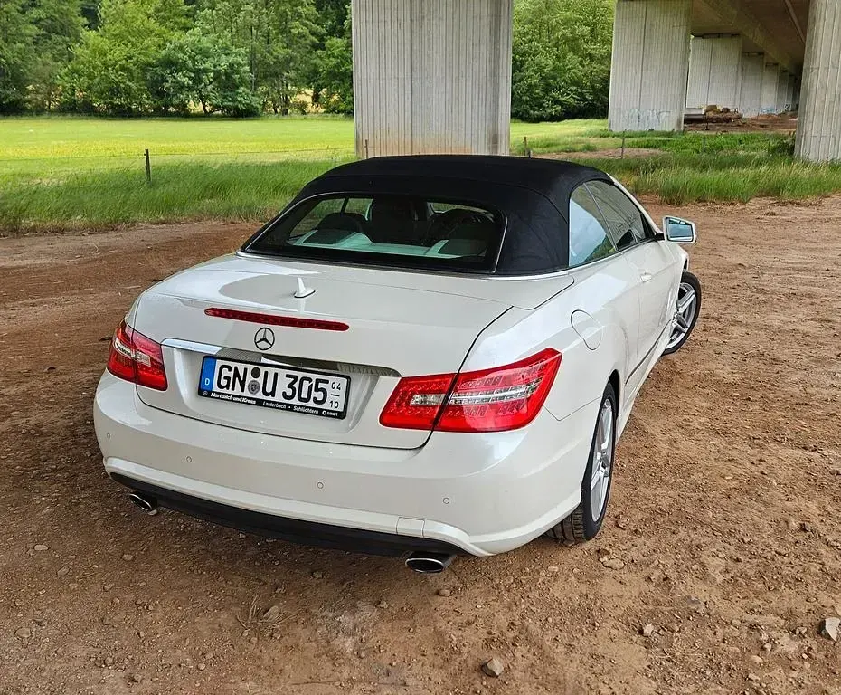 Gebraucht Mercedes E350 Elegance 265 PS (194 kW) 2013 Weiß Cabrio