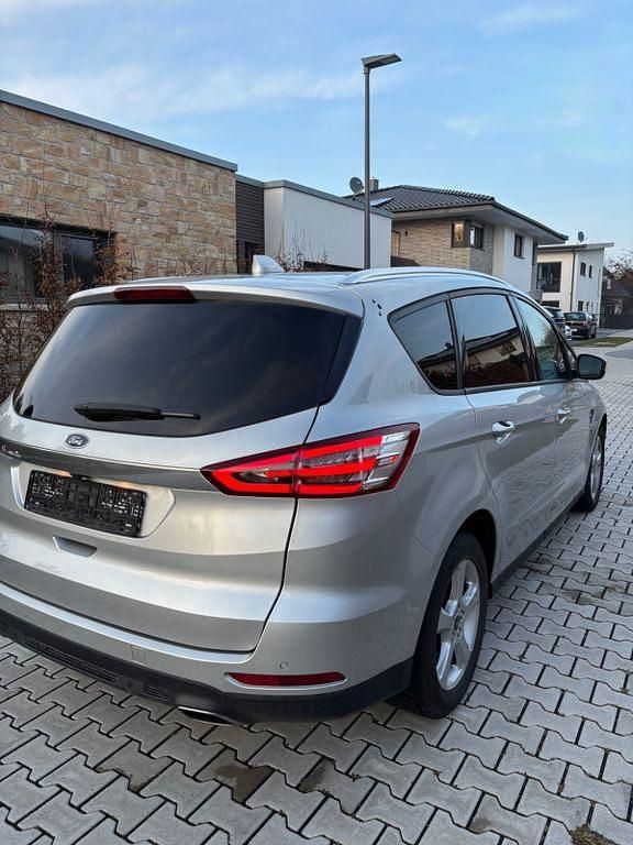 Gebraucht Ford S-MAX Trend 190 PS (139 kW) 2020 Silber Van / Kleinbus
