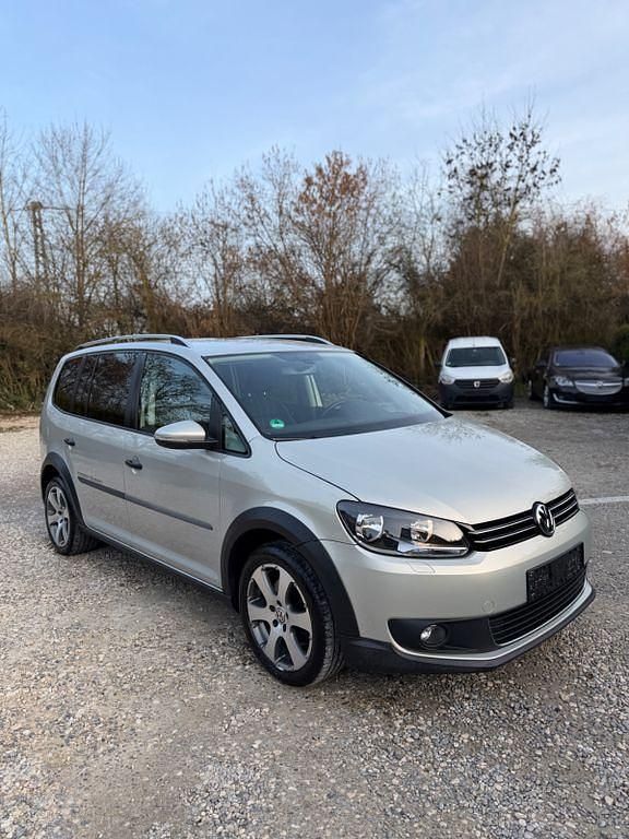 Gebraucht VW Touran Cross 170 PS (125 kW) 2011 Gold Van / Kleinbus