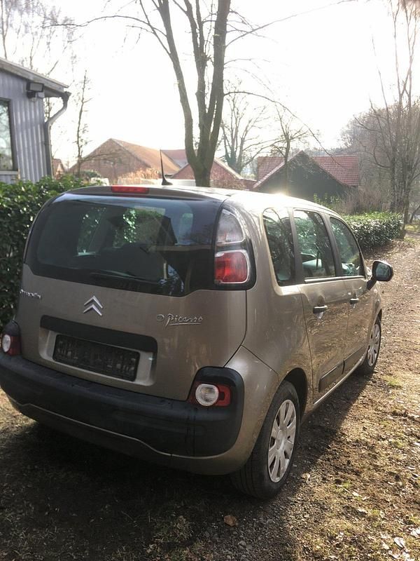 Gebraucht Citroën C3 95 PS (69 kW) 2011 Beige Van / Kleinbus