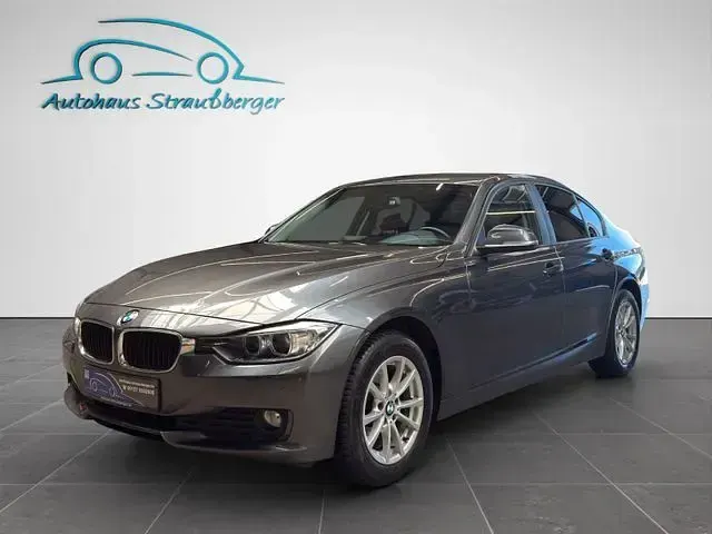 Gebraucht BMW 320 Comfort Edition 184 PS (135 kW) 2014 Graukeine angabe Limousine