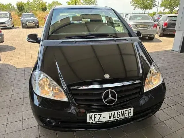 Gebraucht Mercedes A150 95 PS (69 kW) 2009 Schwarz Limousine
