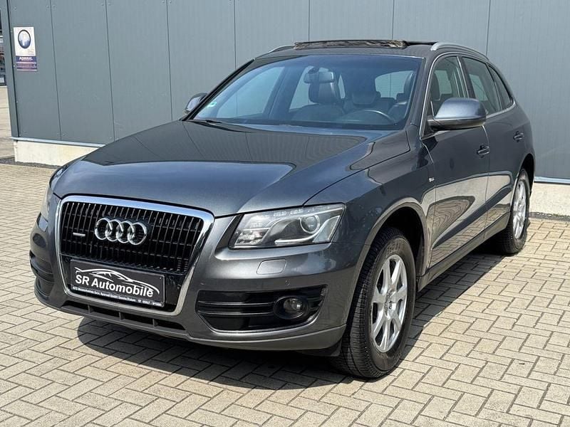 Grau Gebraucht 2009 Audi Q5 S-Line SUV | 8.500 € (Superpreis) - Bild 1/4