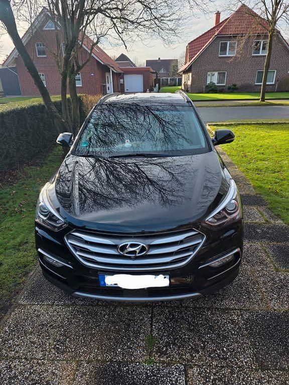 Gebraucht Hyundai Santa Fe Premium 200 PS (147 kW) 2016 Schwarz SUV