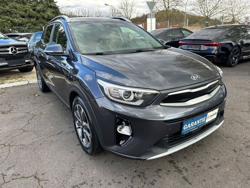 Gebraucht Kia Stonic Spirit 120 PS (88 kW) 2017 Grau SUV