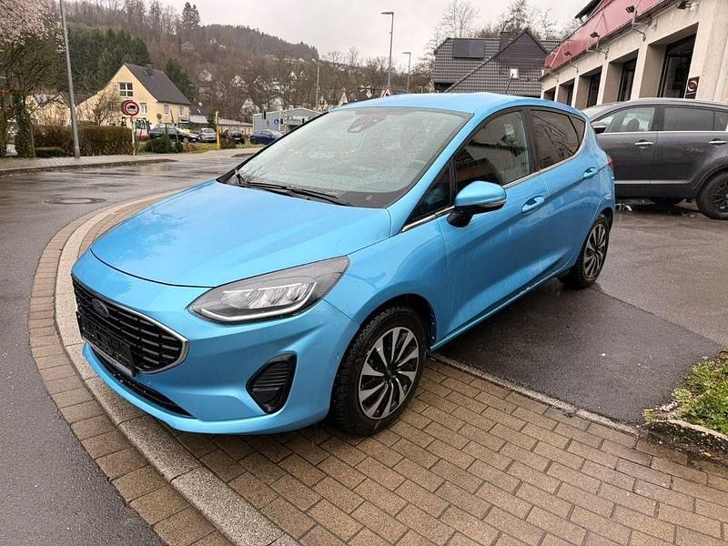 Gebraucht Ford Fiesta Titanium 101 PS (74 kW) 2022 Blau Kleinwagen