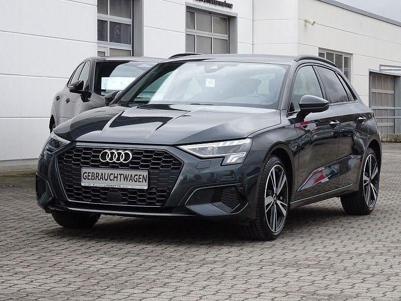 Gebraucht Audi A3 Advanced 150 PS (110 kW) 2021 Grau Limousine