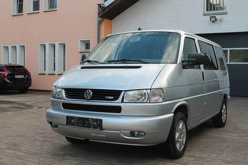 Second-hand VW T4 102 CP (75 kW) 2002 Argintiu Van
