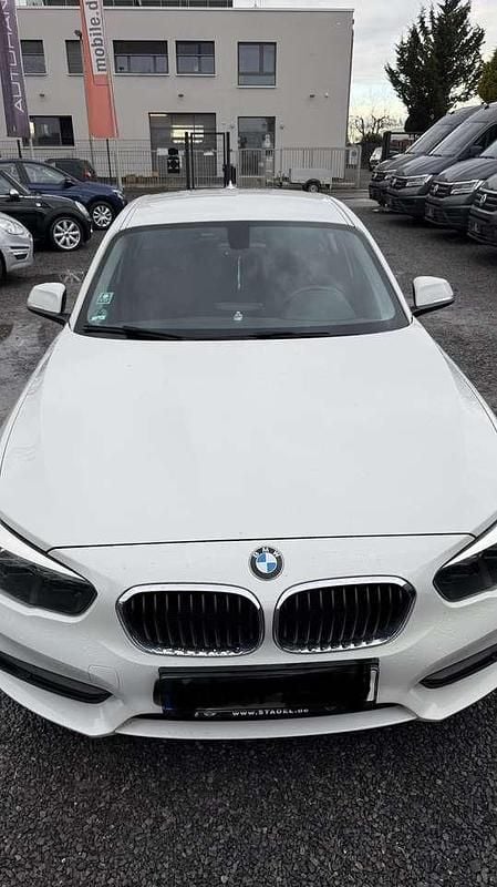 Weiß Gebraucht 2015 BMW 116 Kleinwagen | 7.000 € (Superpreis) - Bild 1/4