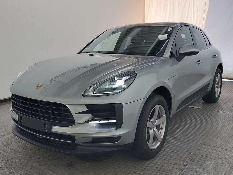 Gebraucht Porsche Macan 245 PS (180 kW) 2019 Silber SUV