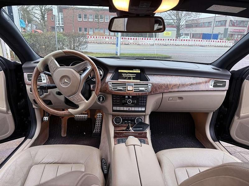 Gebraucht Mercedes CLS500 408 PS (300 kW) 2012 Limousine