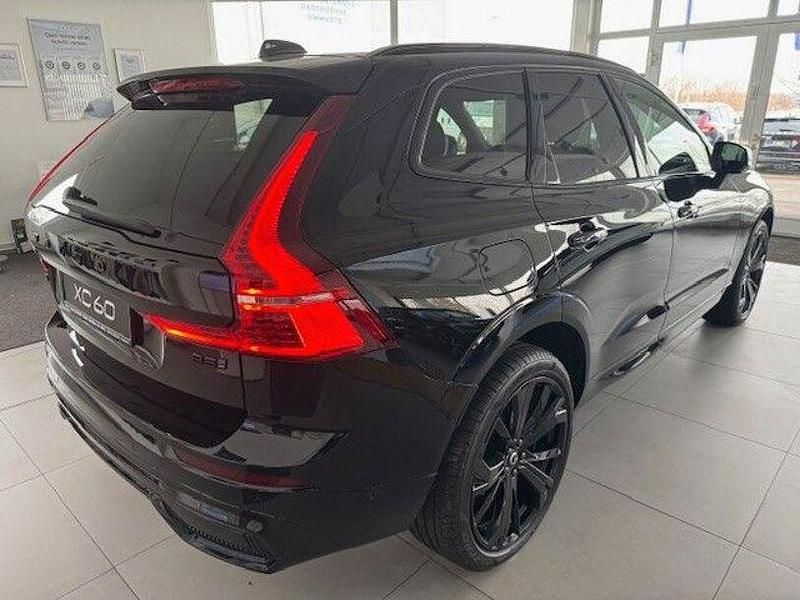 Gebraucht Volvo XC60 Plus 250 PS (183 kW) 2025 Schwarz SUV