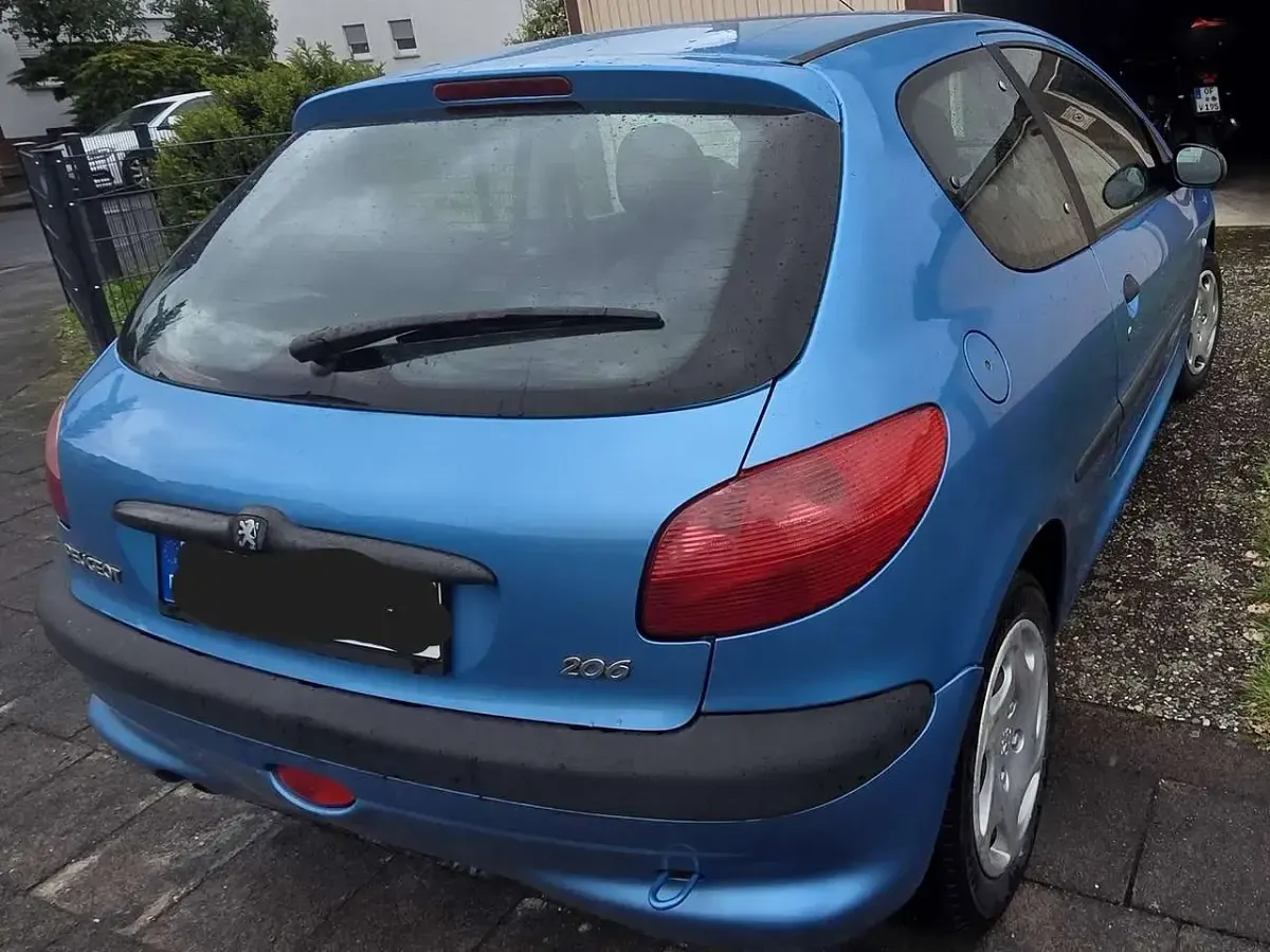 Gebraucht Peugeot 206 60 PS (44 kW) 2002 Blau Kleinwagen