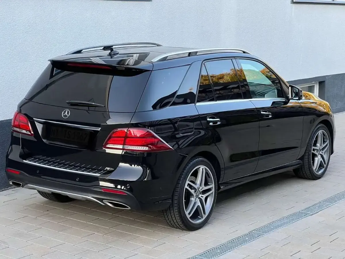 Gebraucht Mercedes GLE500 AMG 455 PS (334 kW) 2016 Schwarz SUV