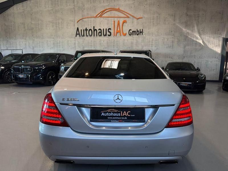 Gebraucht Mercedes S350 258 PS (189 kW) 2011 Silber Limousine