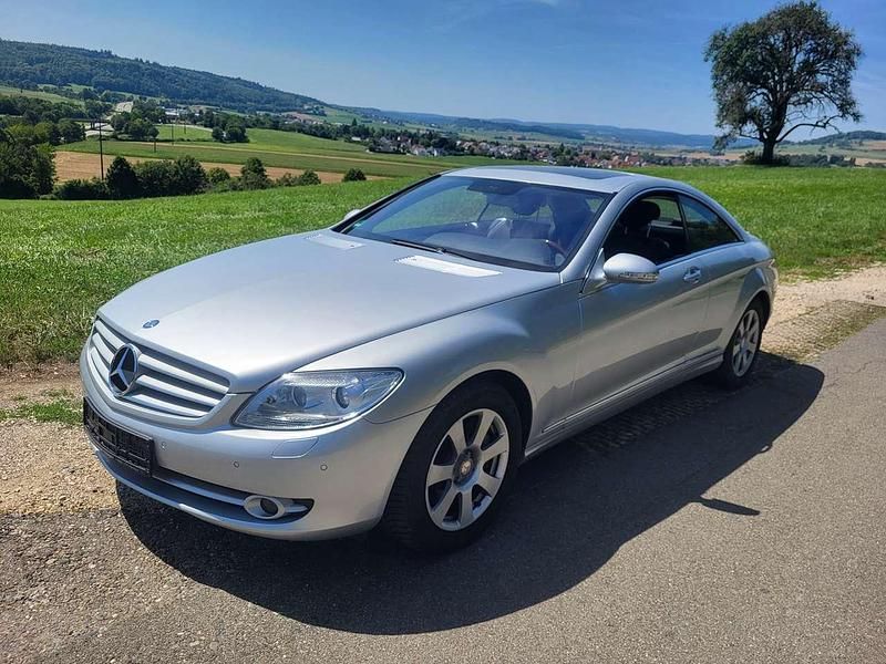 Gebraucht Mercedes CL500 387 PS (284 kW) 2008 Iridiumsilber  metalliclack Coupé
