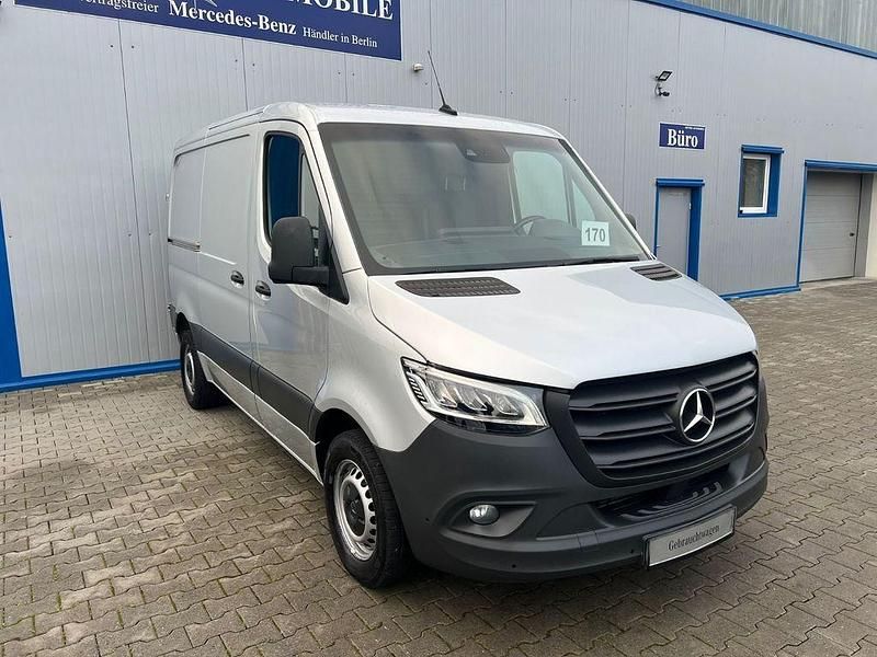 Gebraucht Mercedes Sprinter 143 PS (105 kW) 2019 Iridiumsilber Van