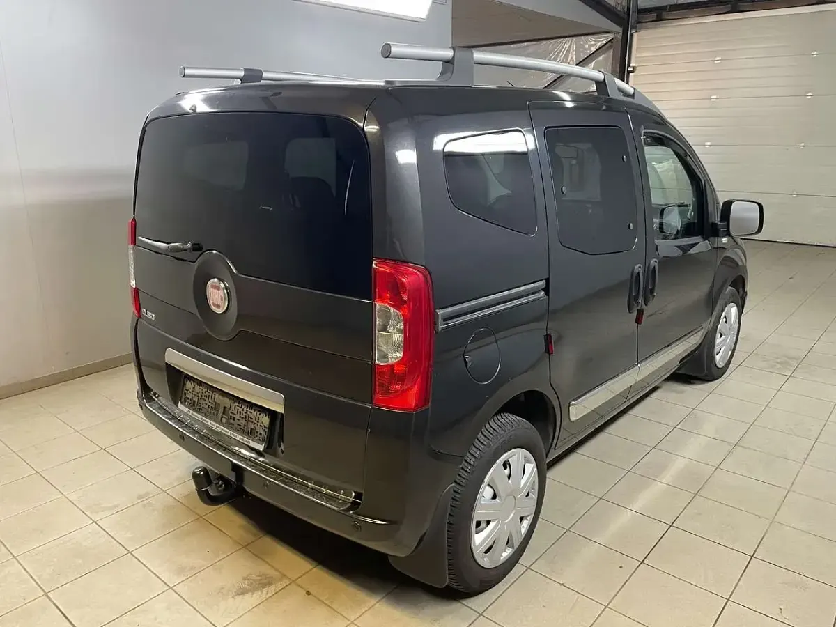 Gebraucht Fiat Qubo Dynamic 73 PS (53 kW) 2009 Schwarz rockabilly/pergusa/bod Van / Kleinbus