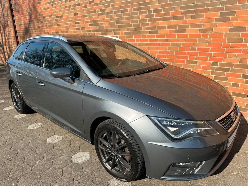 Grau Gebraucht 2018 Seat Leon ST XCELLENCE Kombi | 11.950 € (Fairer Preis) - Bild 1/4