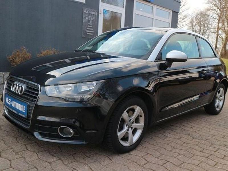 Gebraucht Audi A1 Attraction 122 PS (89 kW) 2011 Schwarz Kleinwagen