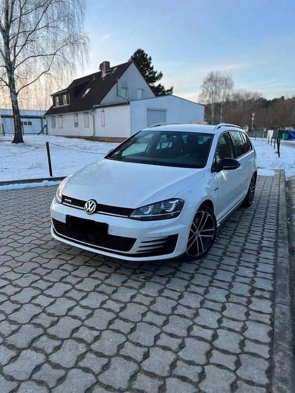 Gebraucht VW Golf VII GTD 184 PS (135 kW) 2017 Weiß Kombi