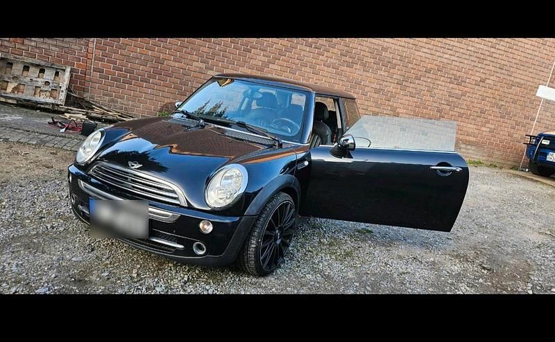 Gebraucht Mini Cooper 85 PS (62 kW) 2006 Schwarz Kleinwagen