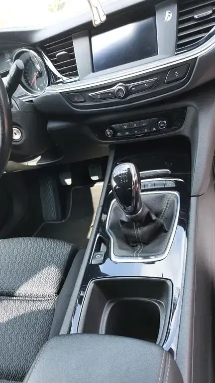 Gebraucht Opel Insignia Sport 165 PS (121 kW) 2019 Schwarz Limousine