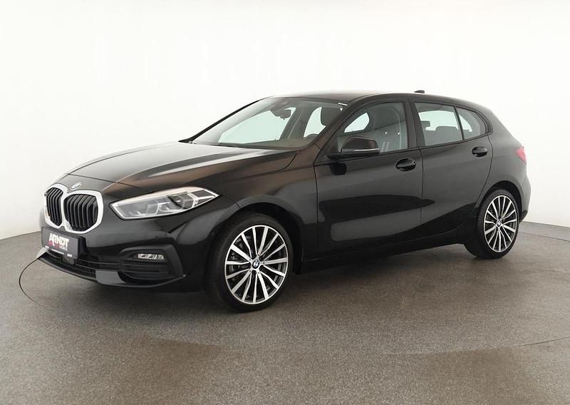Gebraucht BMW 118 Advantage 136 PS (100 kW) 2023 Schwarz Kleinwagen