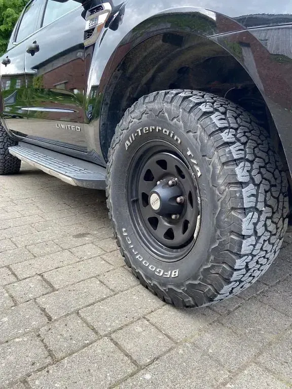 Gebraucht Ford Ranger 160 PS (117 kW) 2017 Schwarz Pickup