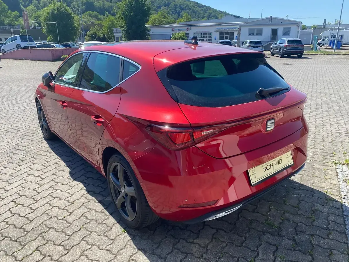 Gebraucht Seat Leon FR 150 PS (110 kW) 2020 "desire" rot Limousine