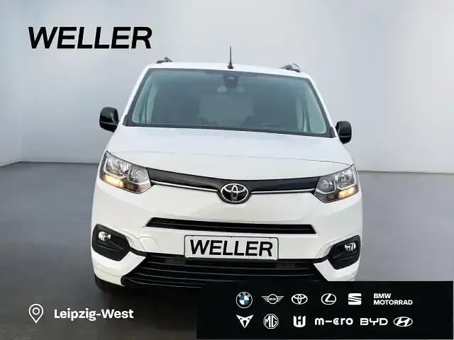 Gebraucht Toyota Proace Verso City 110 PS (80 kW) 2022 Weiss Kombi
