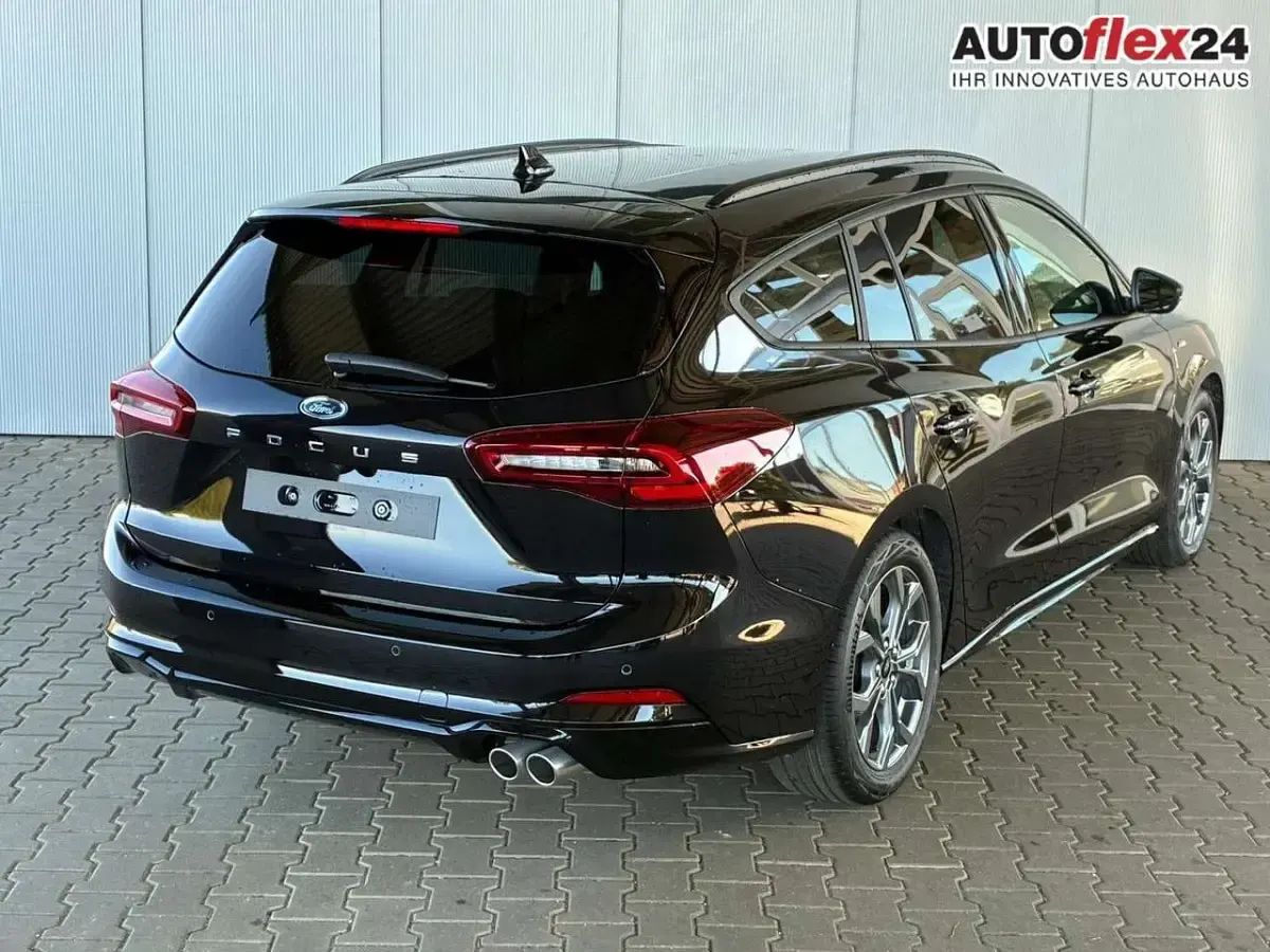 Neu Ford Focus ST-Line X 155 PS (114 kW) 2025 Agate black Kombi