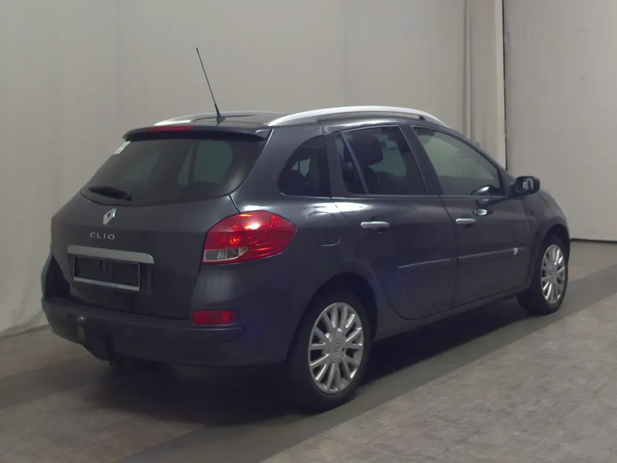 Gebraucht Renault Clio Exception 101 PS (74 kW) 2009 Other Kombi