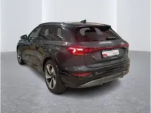 Gebraucht Audi Q6 e-tron 225 kW (306 PS) 2025 Grau (h1 manhattangrau metallic) SUV