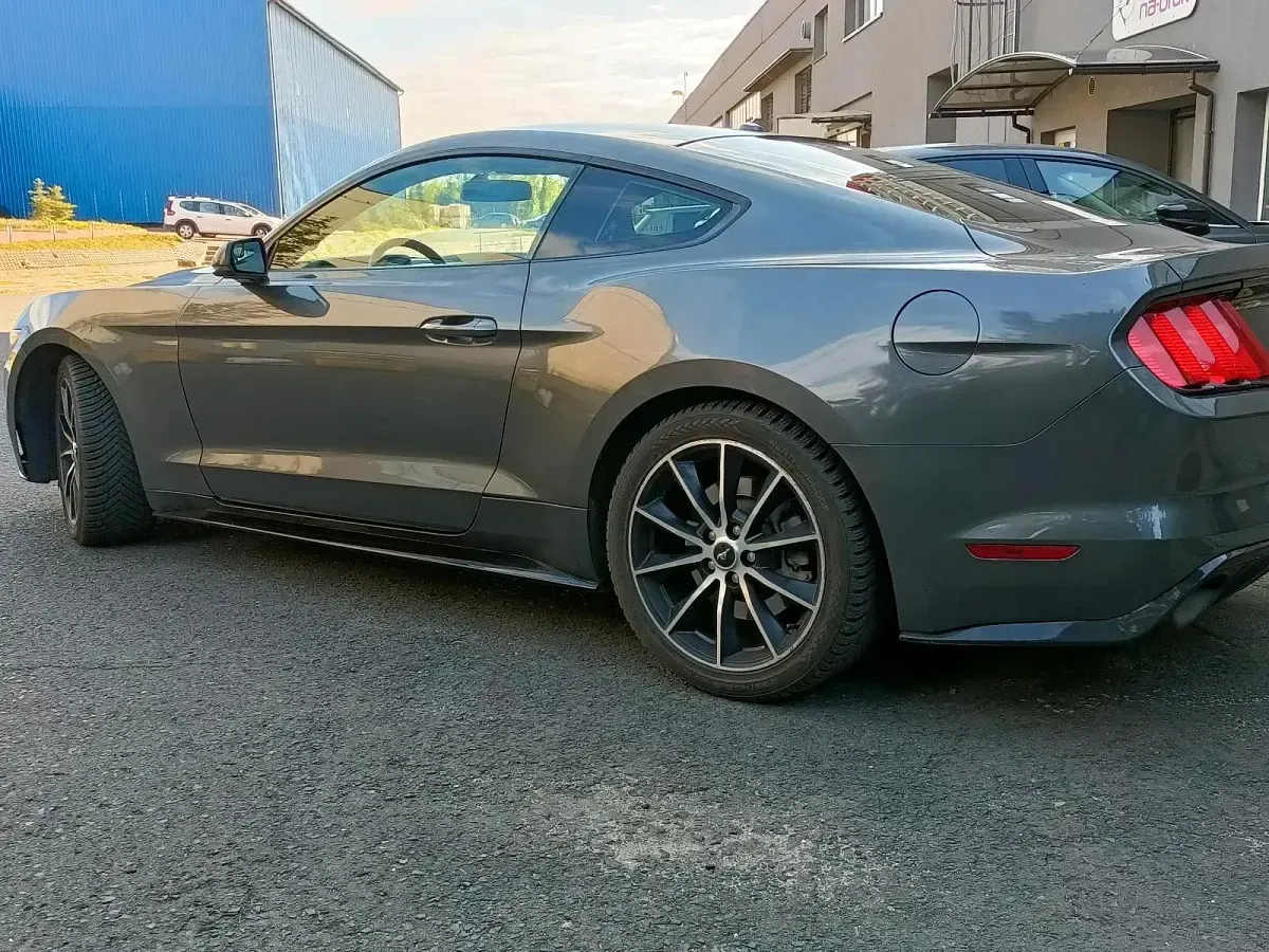 Gebraucht Ford Mustang 317 PS (233 kW) 2016 Grau Coupé