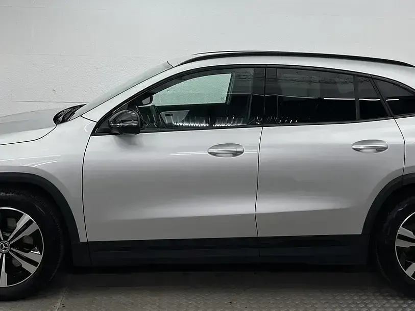 Gebraucht Mercedes GLA220 Progressive 190 PS (139 kW) 2022 Silber SUV