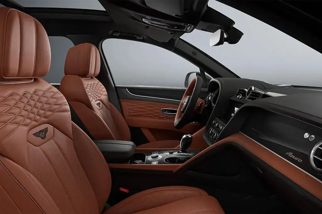 Neu Bentley Bentayga 549 PS (403 kW) 2026 Grau SUV