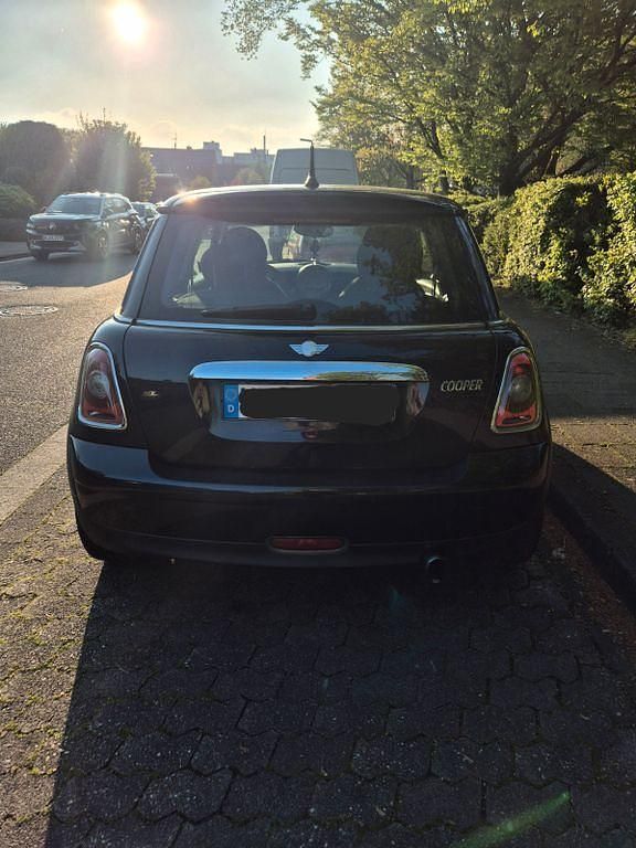 Second-hand Mini ONE 95 CP (69 kW) 2007 Negru Hatchback