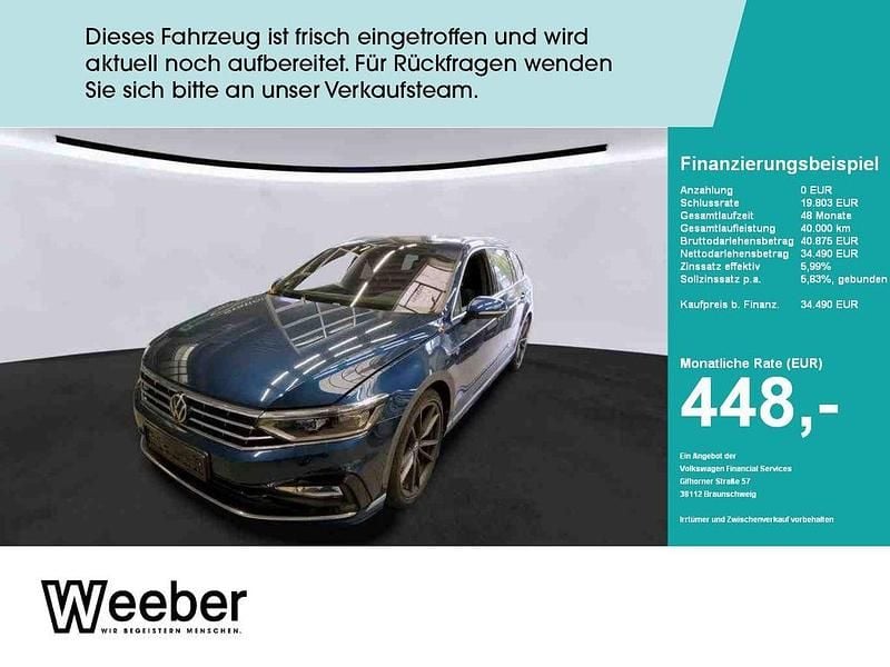 Aquamarinblau (metallic) Gebraucht 2023 VW Passat Elegance Kombi | 34.490 € (Teuer) - Bild 1/4