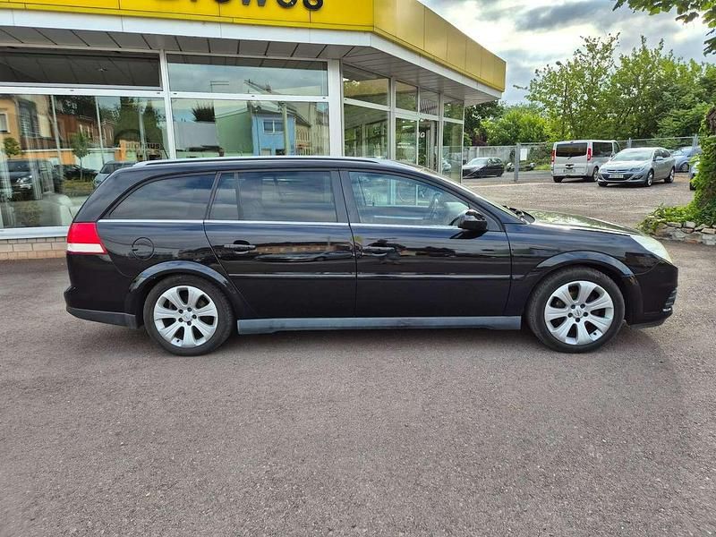 Gebraucht Opel Vectra Edition 150 PS (110 kW) 2007 Schwarz Kombi
