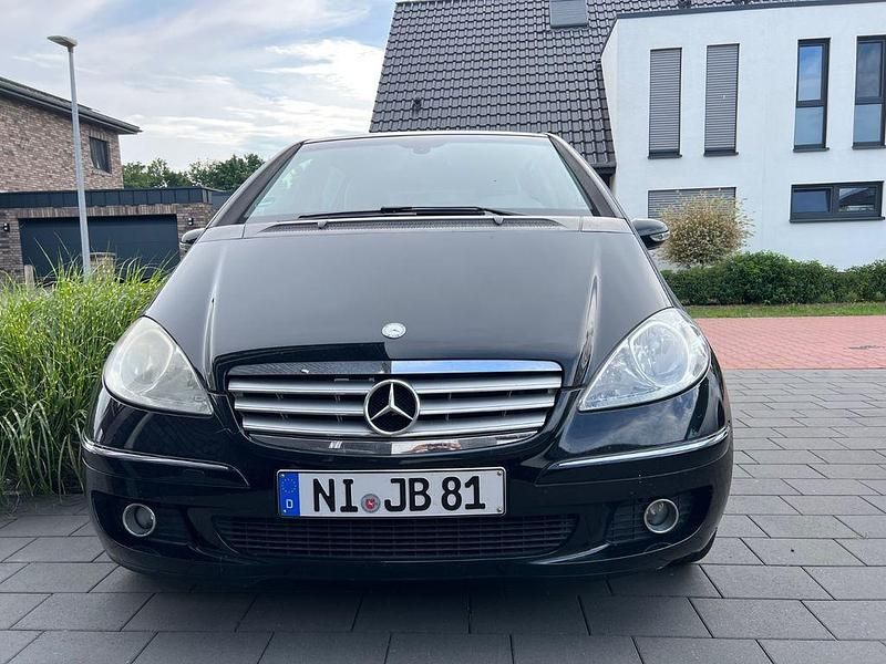 Gebraucht 2005 Mercedes A170 Avantgarde Van / Kleinbus | 2.200 € (Fairer Preis) - Bild 1/4