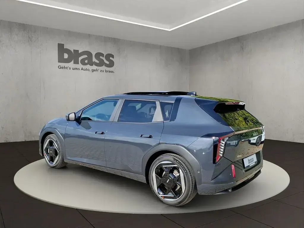 Gebraucht Kia EV4 150 kW (204 PS) 2025 Pentametal met. Kleinwagen