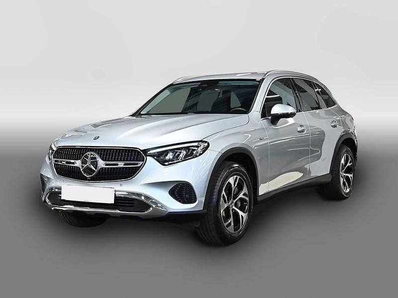 Silber Gebraucht 2025 Mercedes GLC300 SUV | 63.900 € (Guter Preis) - Bild 1/4